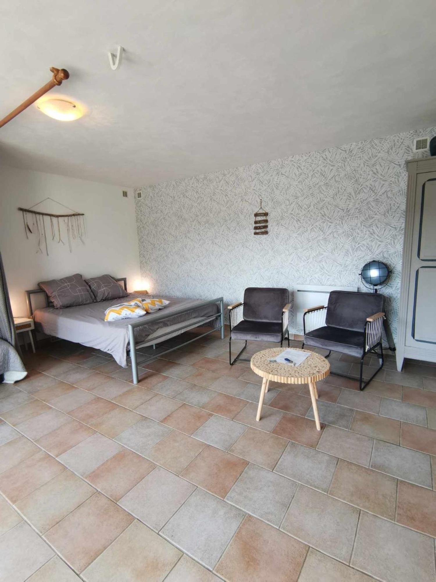 Holiday home Colline De Sollies Salernes